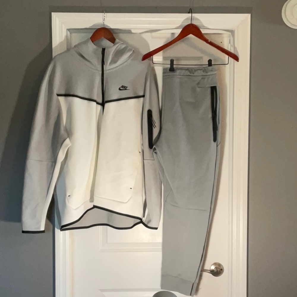 Nike White and Gray Tracksuit